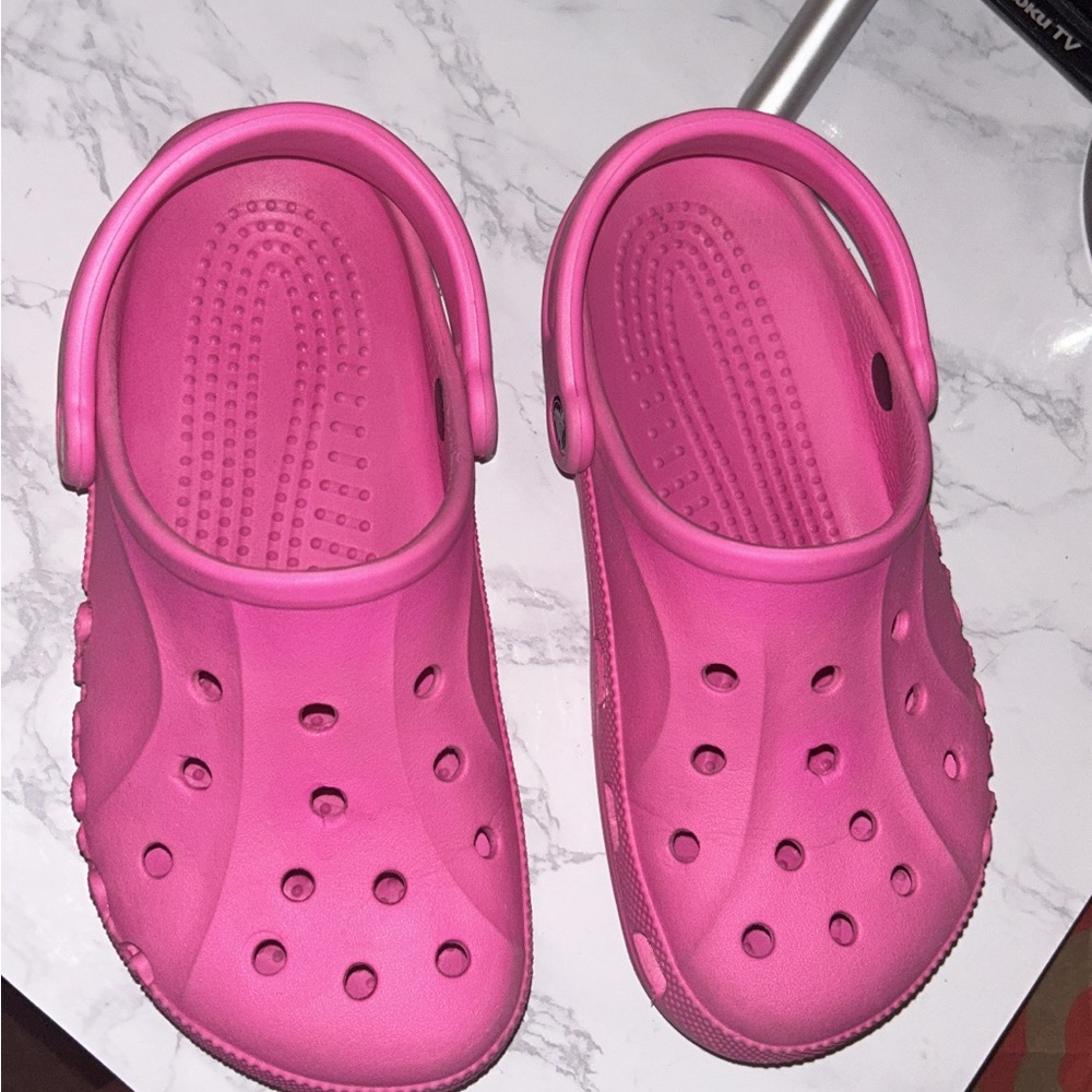 Crocs Hot Pink 
BAYA CLOG